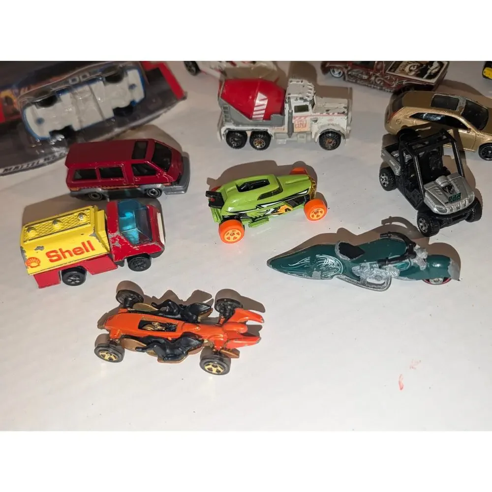 Mixed Lot 25 Vintage Diecast Cars Matchbox Hot wheel Vehicles Trucks NASCAR 2000